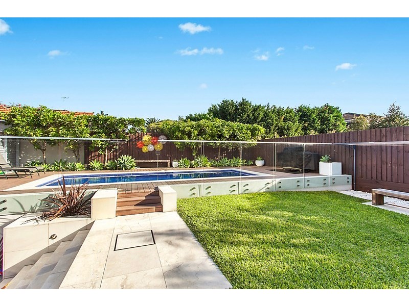 208 Military Road, Dover Heights NSW 2030