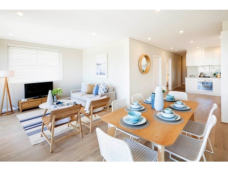 4/25 Wallis Parade, North Bondi NSW 2026