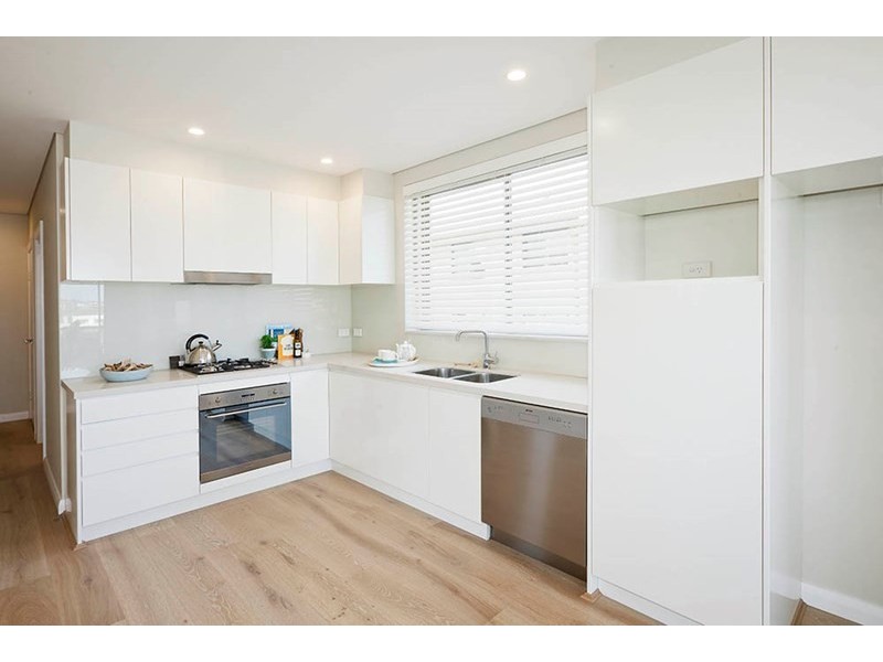 4/25 Wallis Parade, North Bondi NSW 2026