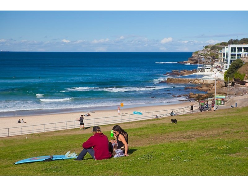 4/25 Wallis Parade, North Bondi NSW 2026