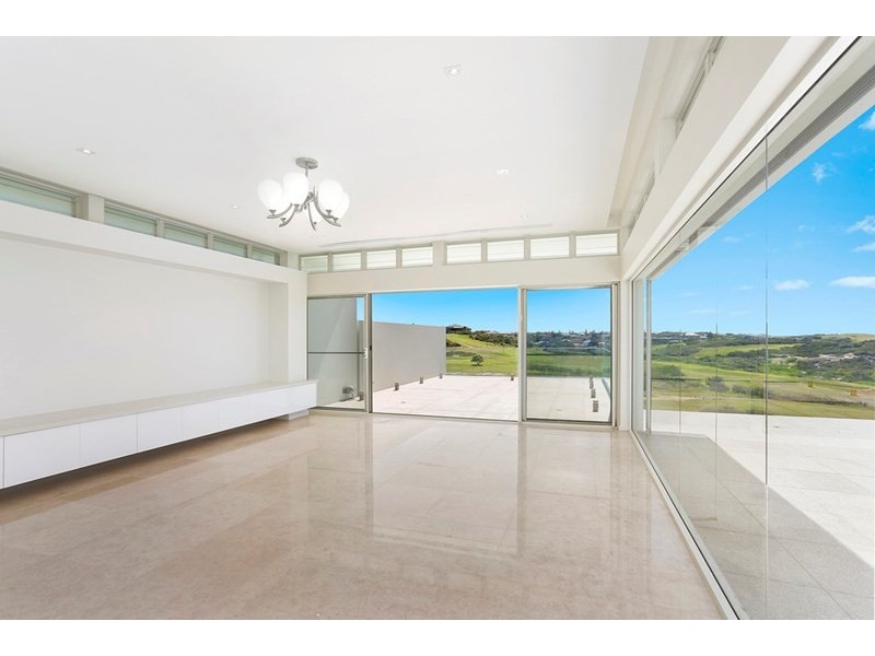 10 Lister Avenue, Little Bay NSW 2036