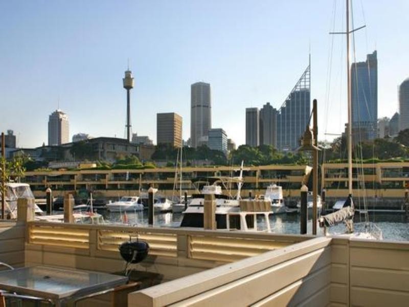 102/6 Cowper Wharf Road, Woolloomooloo NSW 2011