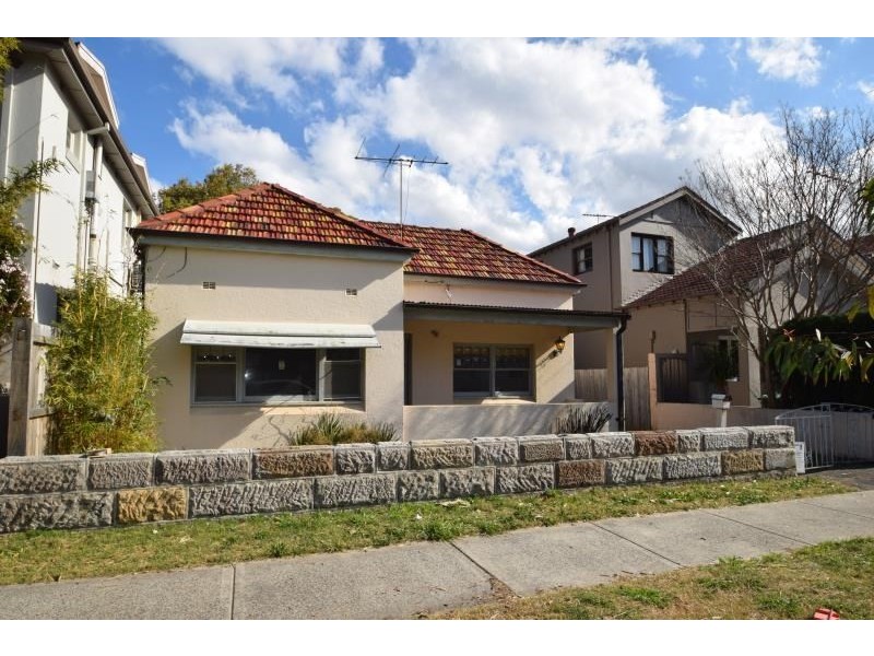 88 Beach Road, Bondi Beach NSW 2026