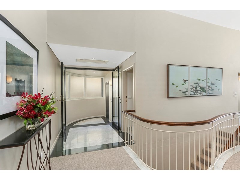 4/7 Gladswood Gardens, Double Bay NSW 2028