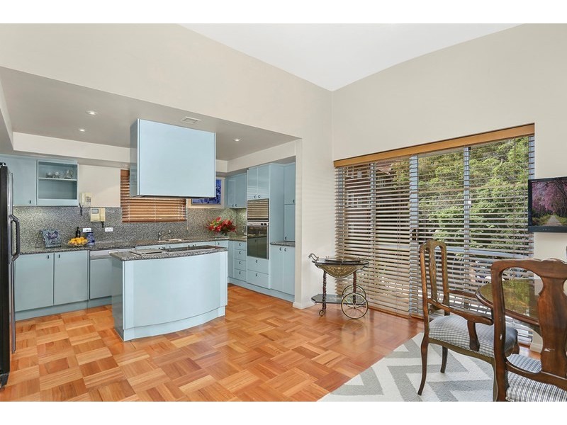 4/7 Gladswood Gardens, Double Bay NSW 2028