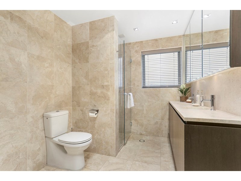 4/7 Gladswood Gardens, Double Bay NSW 2028