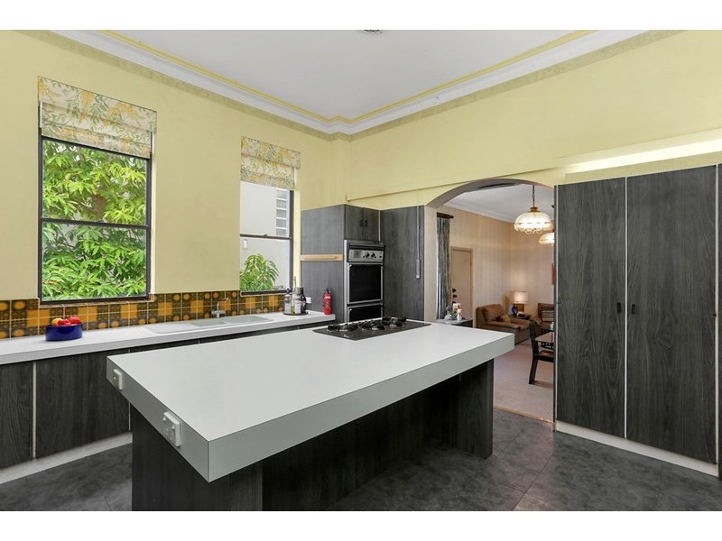 20 Etham Ave and 10 Sutherland Cres Sold in one line, Darling Point NSW 2027