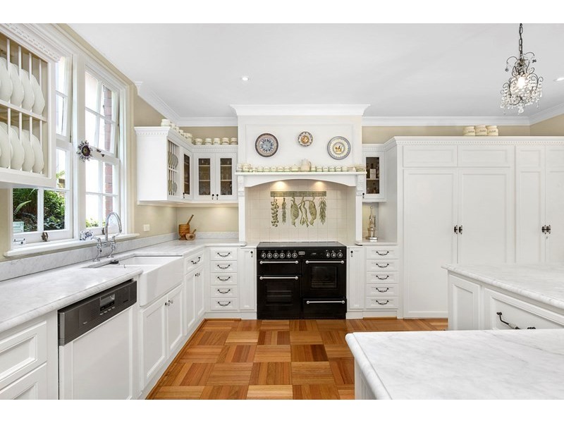 37 Fairfax Road, Bellevue Hill NSW 2023