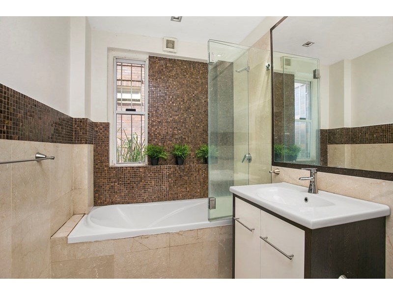 2/82 Drumalbyn Road, Bellevue Hill NSW 2023