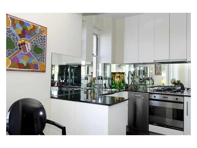 13/75 Elizabeth Bay Road, Elizabeth Bay NSW 2011