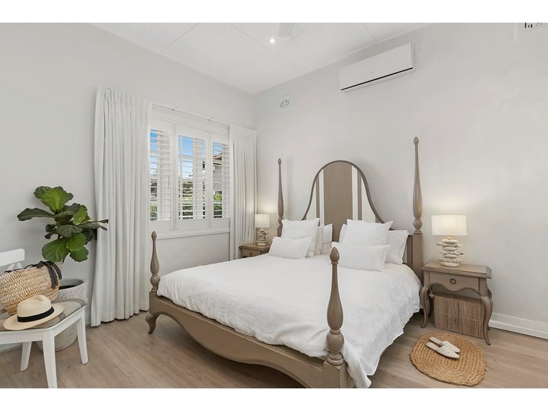 18 Roberts Street, Rose Bay NSW 2029