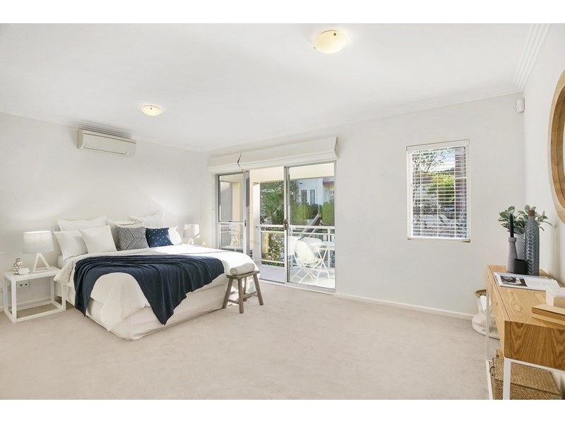 98 Anglesea Street, Bondi NSW 2026