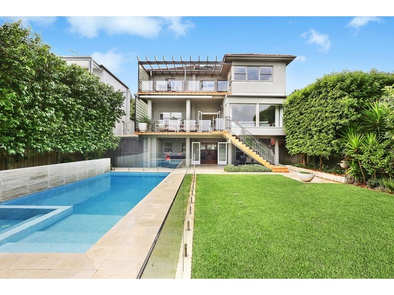 132 Military Road, Dover Heights NSW 2030