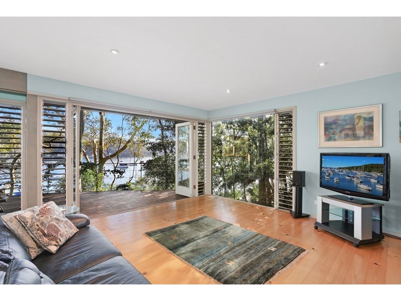 13 Robertson Road, Scotland Island NSW 2105