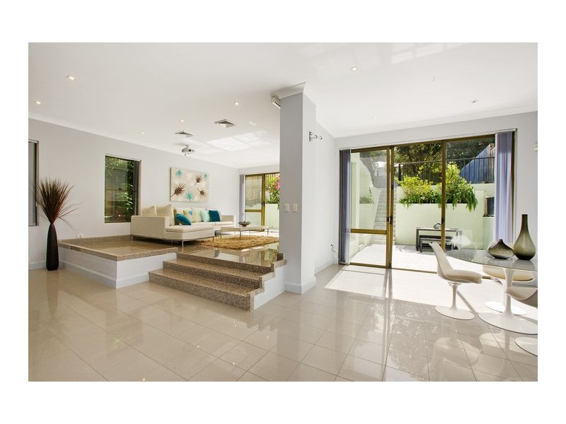 6 Mitchell Road, Rose Bay NSW 2029