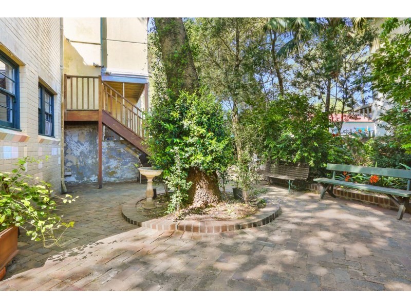 2/86 Darling Street, Balmain East NSW 2041