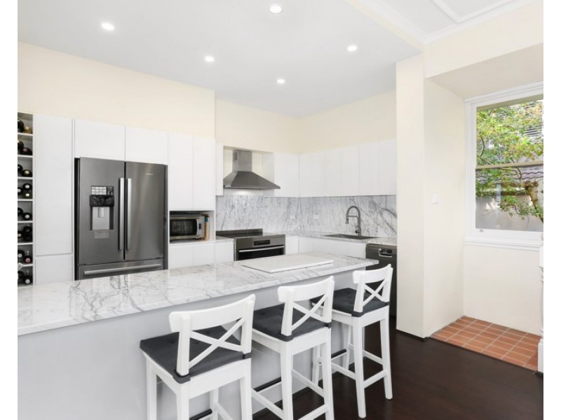 132 Old South Head Road, Vaucluse NSW 2030