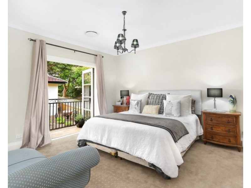 132 Old South Head Road, Vaucluse NSW 2030