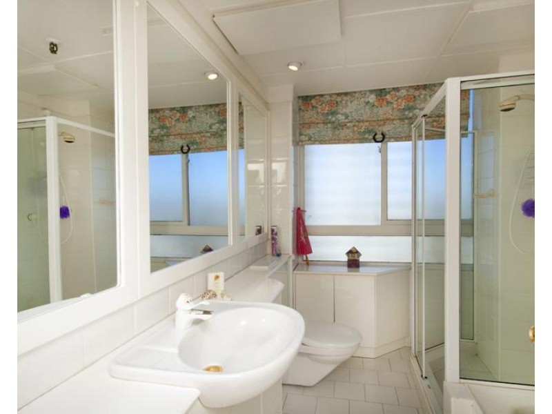 28/2-12 Eastbourne Road, Darling Point NSW 2027