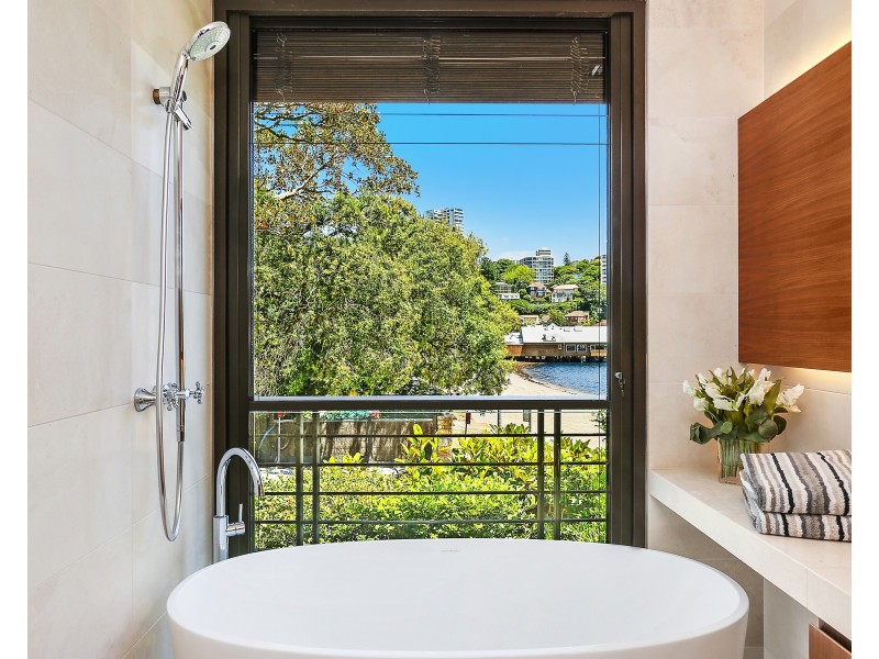 House 2/2 Beach Street, Double Bay NSW 2028