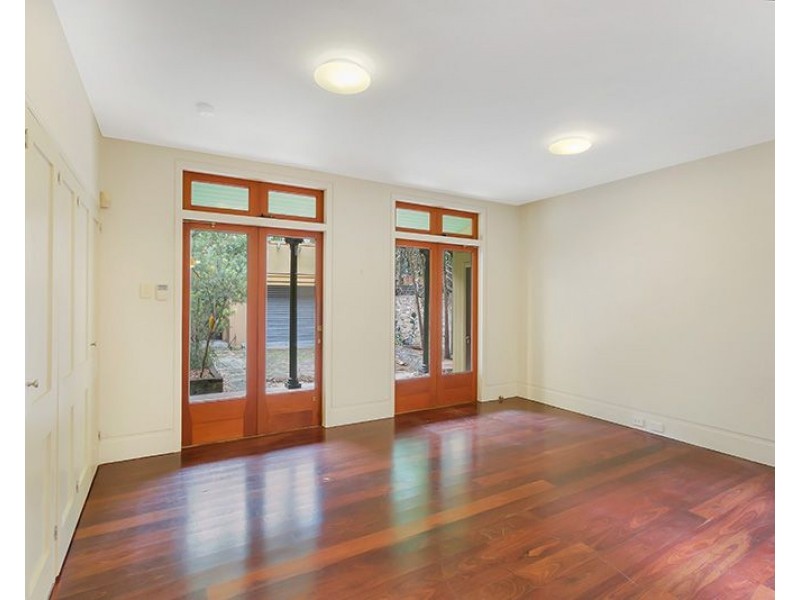 136 Burton Street, Darlinghurst NSW 2010