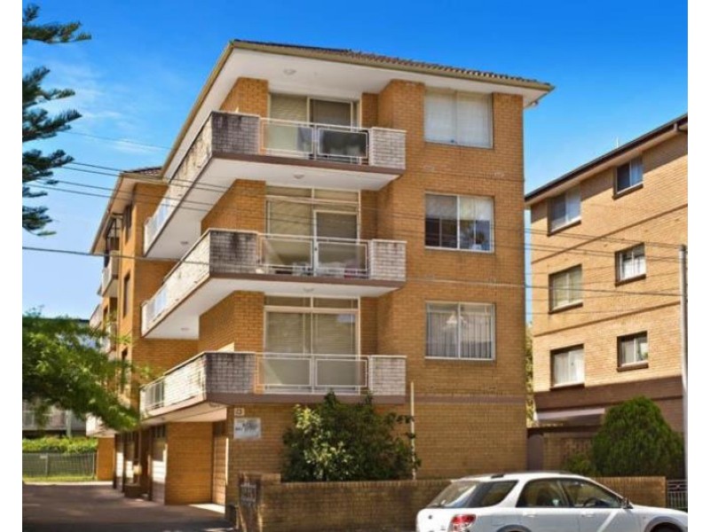 4/13 Bowral Street, Kensington NSW 2033