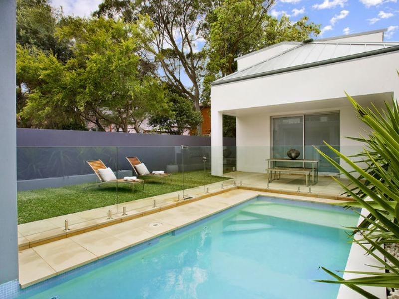 28 Dickson Street (cnr Hewlett St), Bronte NSW 2024