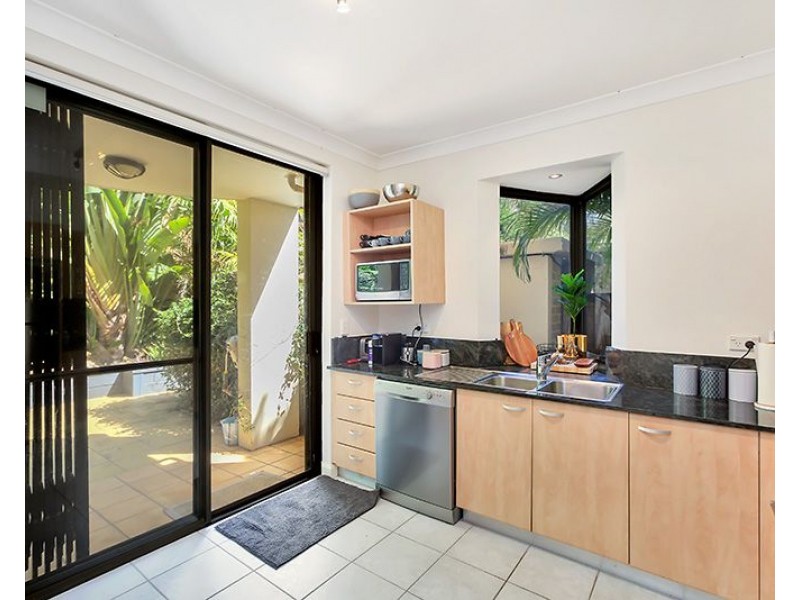 4/80 Beach Road, Bondi Beach NSW 2026