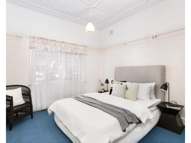 62 Gilgandra Road, North Bondi NSW 2026