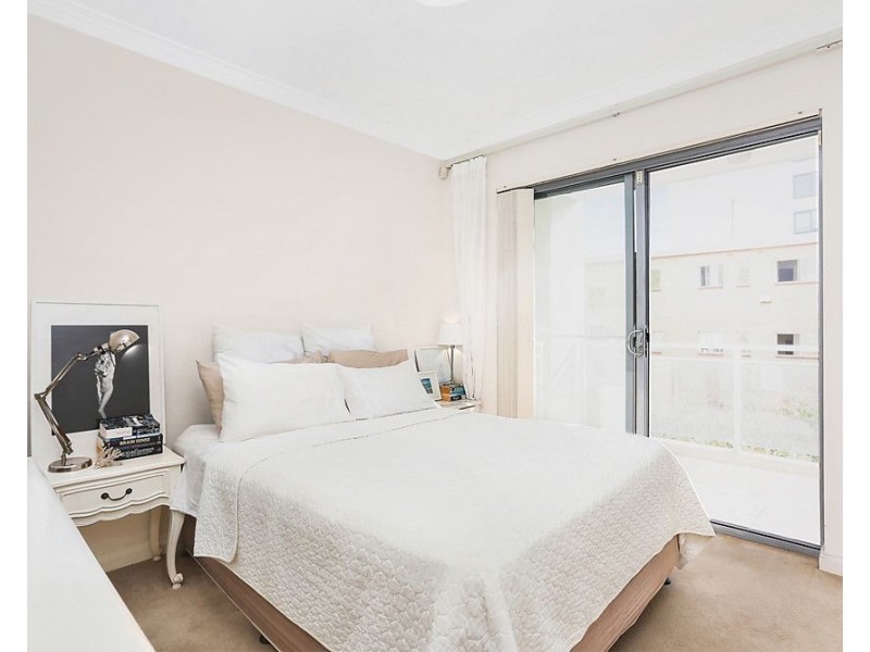 10/26 Ocean Street North, Bondi NSW 2026