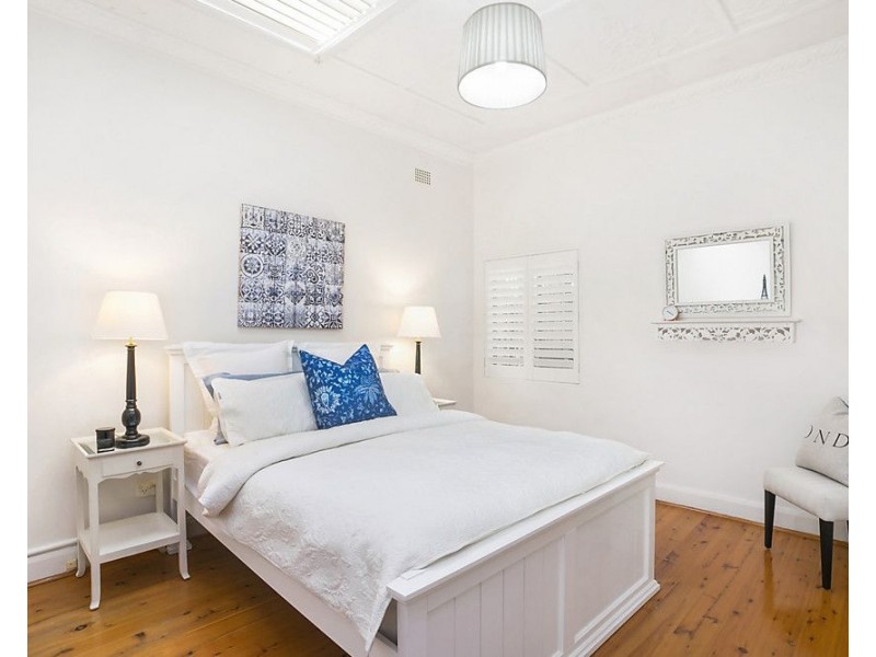 112 Beach Road, North Bondi NSW 2026