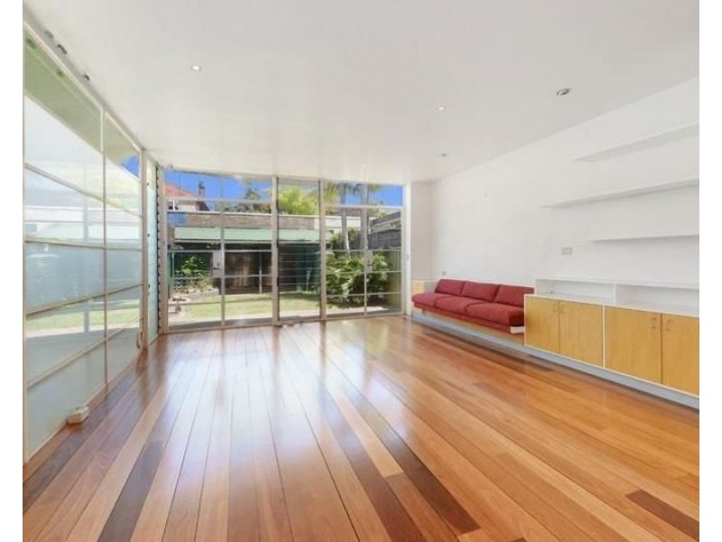8 Lynch Avenue, Queens Park NSW 2022
