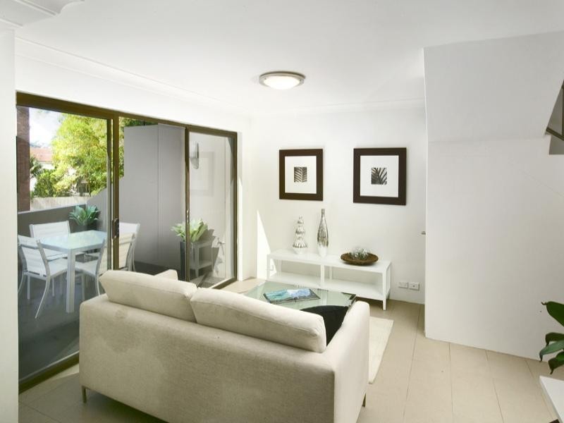 2 & 3/353 Old South Head Road, North Bondi NSW 2026