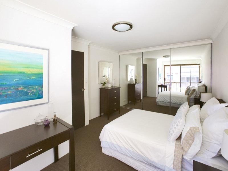 2/353 Old South Head Road, North Bondi NSW 2026