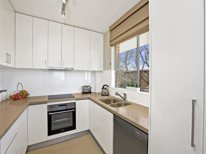 14/685 Old South Head Road, Vaucluse NSW 2030