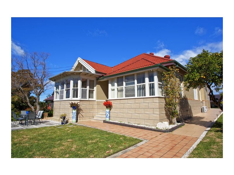 19 Milroy Avenue, Kensington NSW 2033