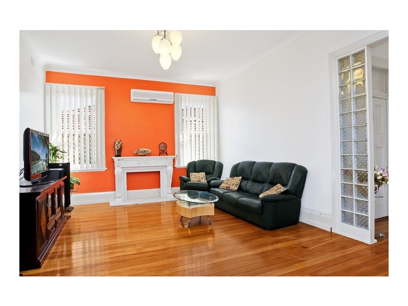 19 Milroy Avenue, Kensington NSW 2033