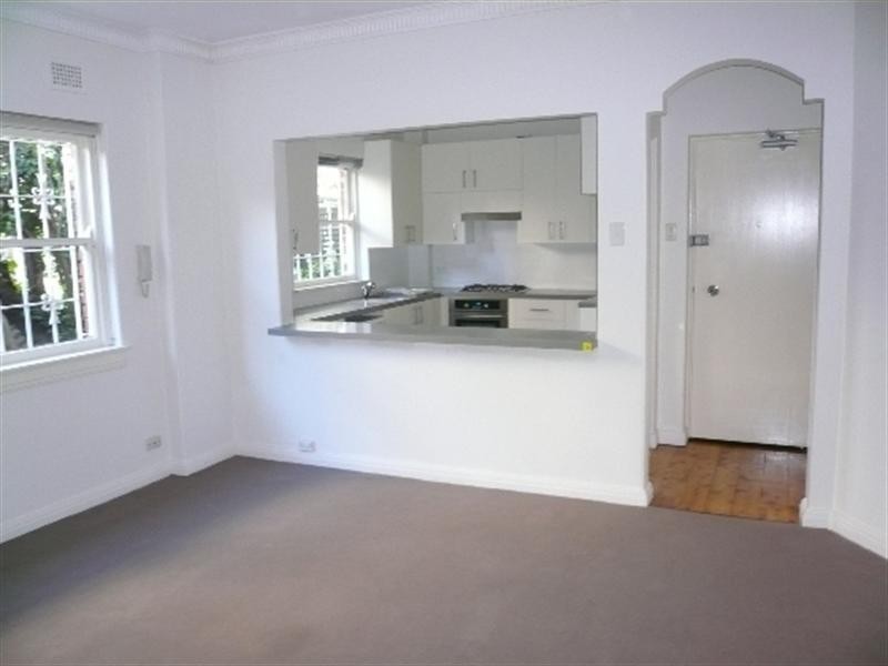 2/8 Kiaora Road, Double Bay NSW 2028