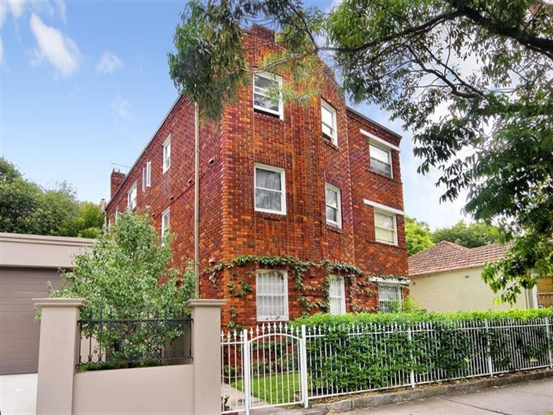 2/8 Kiaora Road, Double Bay NSW 2028