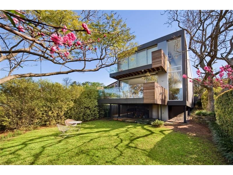 2B St Lawrence Street, Greenwich NSW 2065