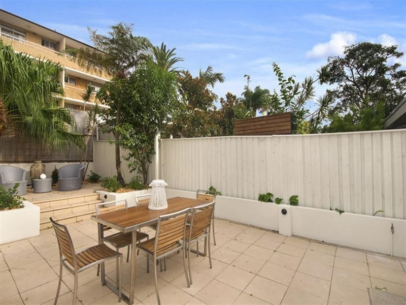 31 Anglesea Street, Bondi NSW 2026