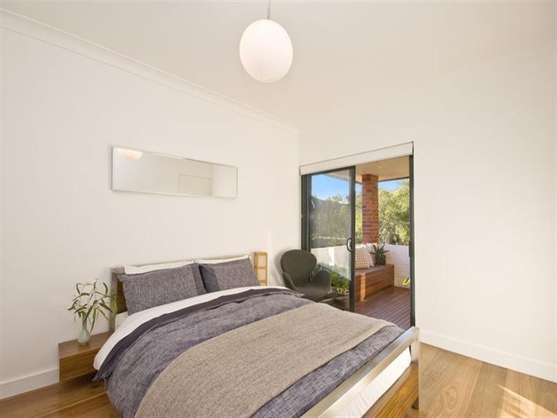 18/10-12 Fletcher Street, Bondi NSW 2026