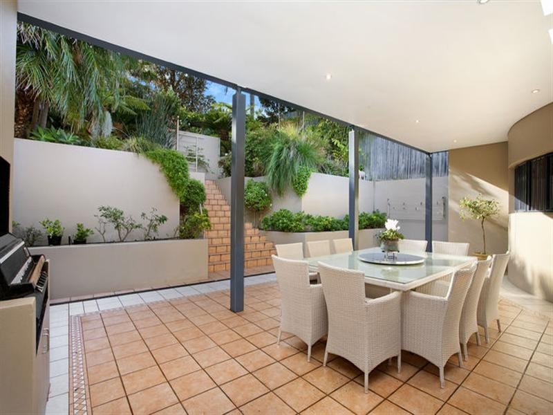 120 Hastings Parade, North Bondi NSW 2026