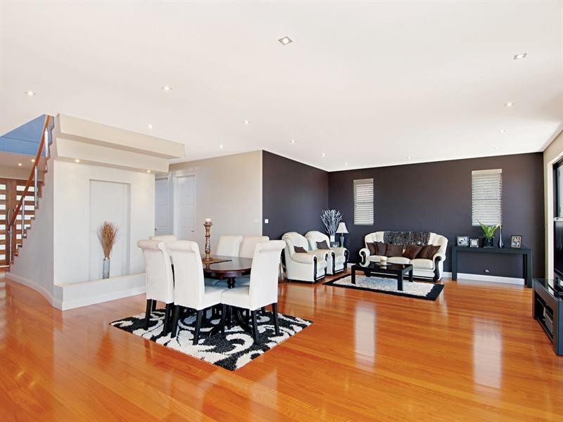 4 Summit Avenue, Dee Why NSW 2099