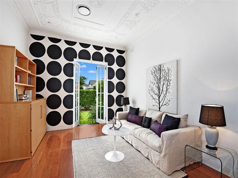 2 Mooramie Avenue, Kensington NSW 2033