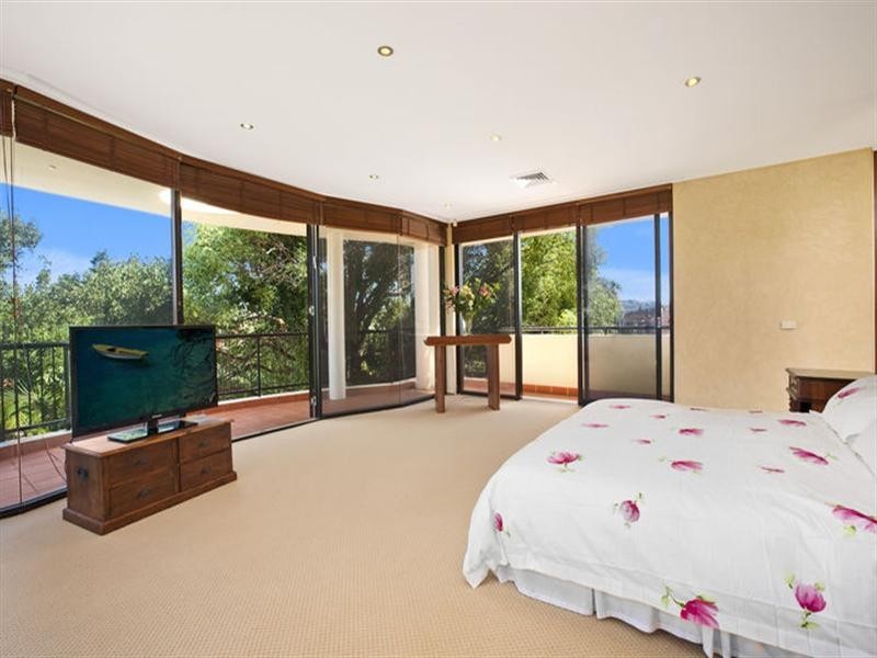 39 Clyde Street, North Bondi NSW 2026