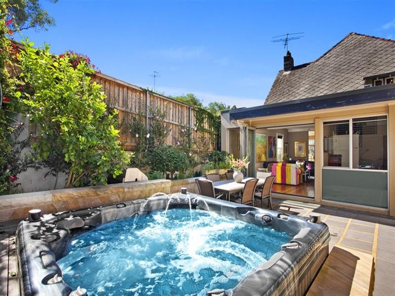 40 Sir Thomas Mitchell Road, Bondi Beach NSW 2026