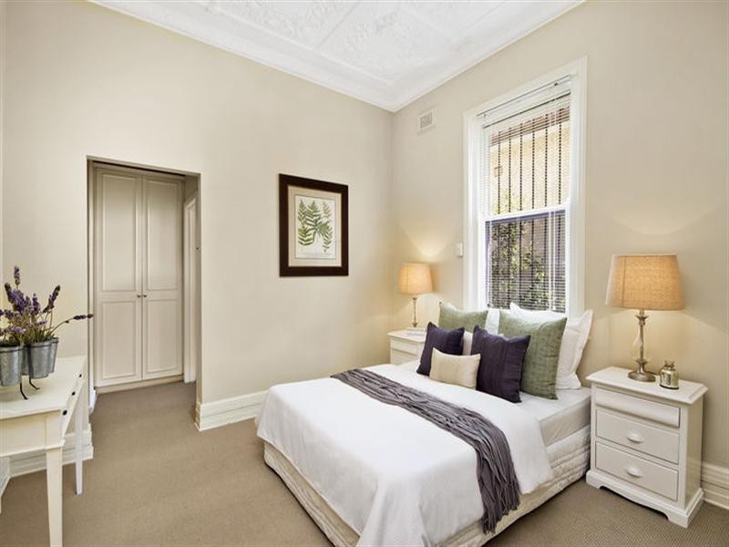 5 Gibson Street (enter via Henrietta Street), Waverley NSW 2024