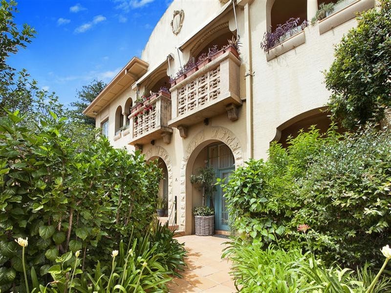 79a Wallaroy Road, Woollahra NSW 2025