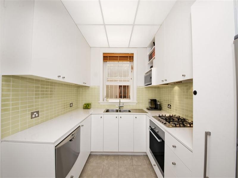 2/14 Henrietta Street, Double Bay NSW 2028